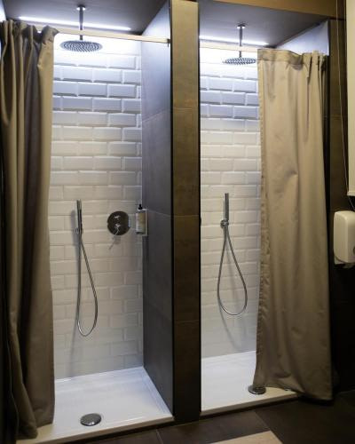 Docce-Bagno-Camera-A-Famigghia1