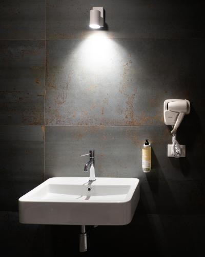 Bagno-Camera-Ammucciuni-2