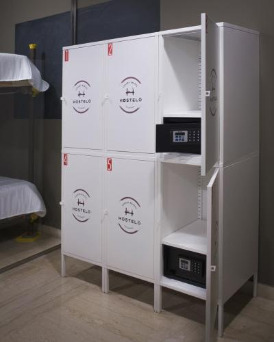 Armadietti-Camera-Sussei